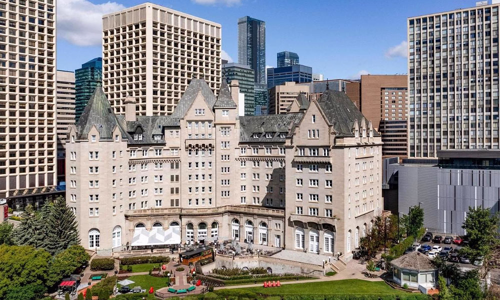 Fairmont Hotel Macdonald