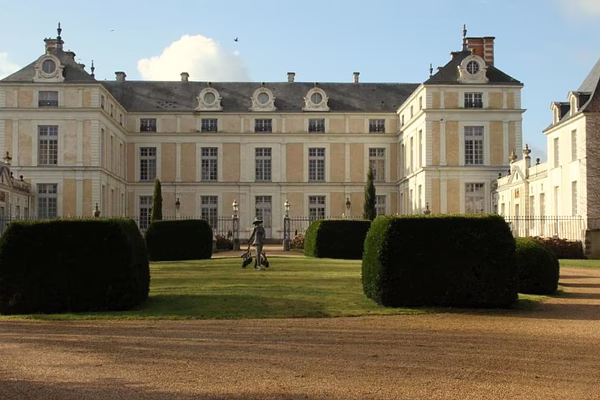 Chateau Colbert
