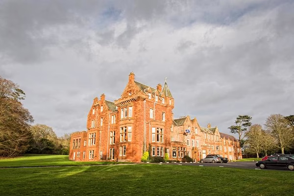Dryburgh Abbey Hotel