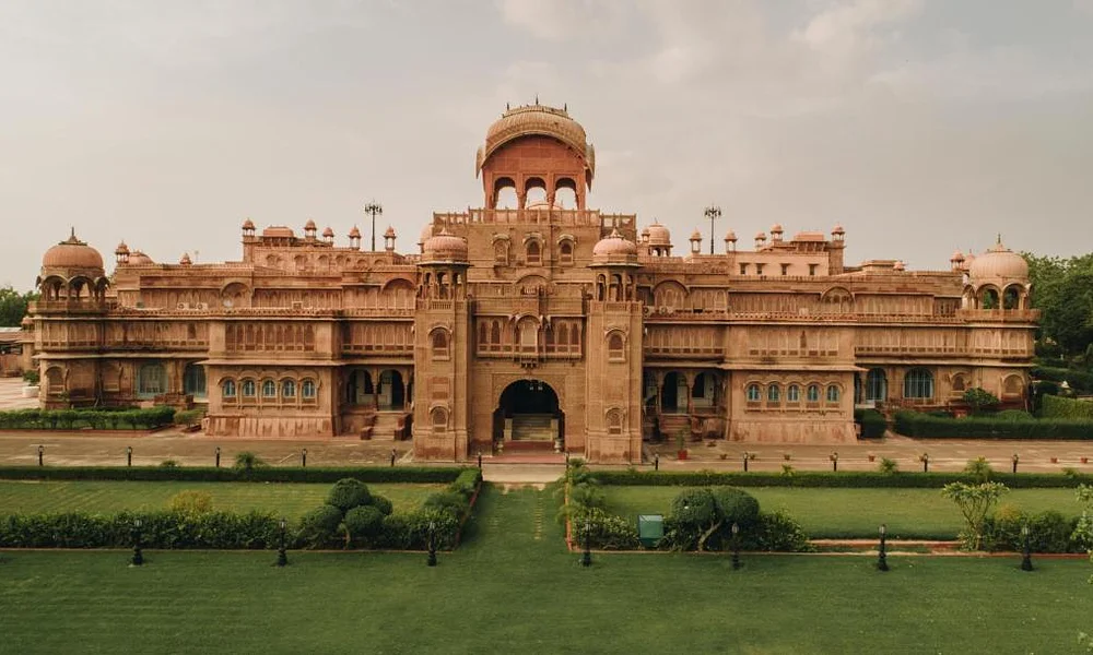 The Laxmi Niwas Palace