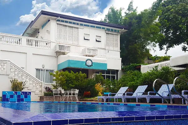 Paradores Del Castillo