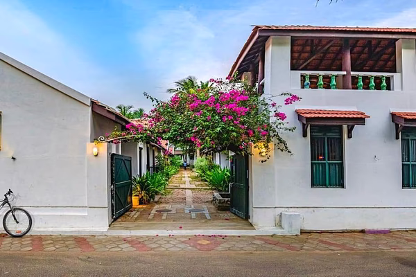 Neemrana's Coconut Alley