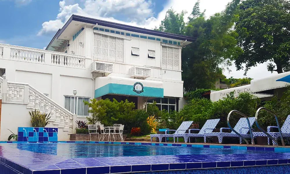 Paradores Del Castillo