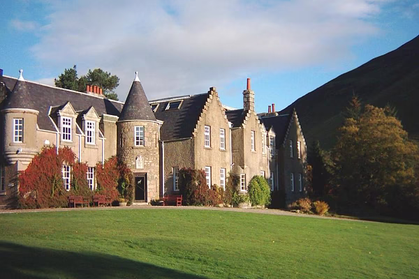 Dalmunzie Castle Hotel