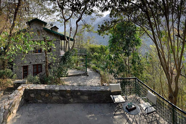 Neemrana's Glasshouse on the Ganges