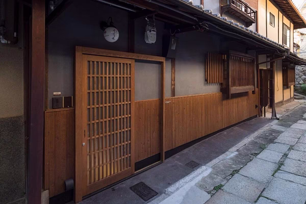 Bonbori-an Machiya House