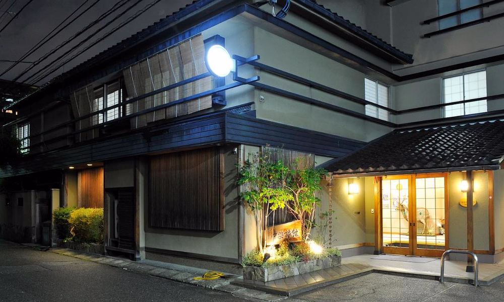 Nakayasu Ryokan