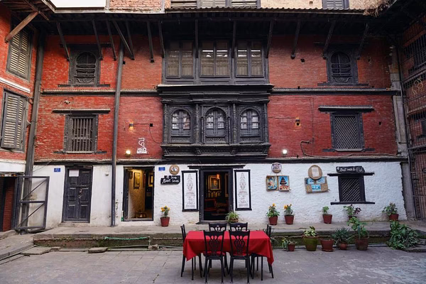 Hira Guest House