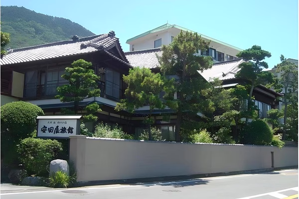 Yasudaya Ryokan (Shizuoka Pref.)