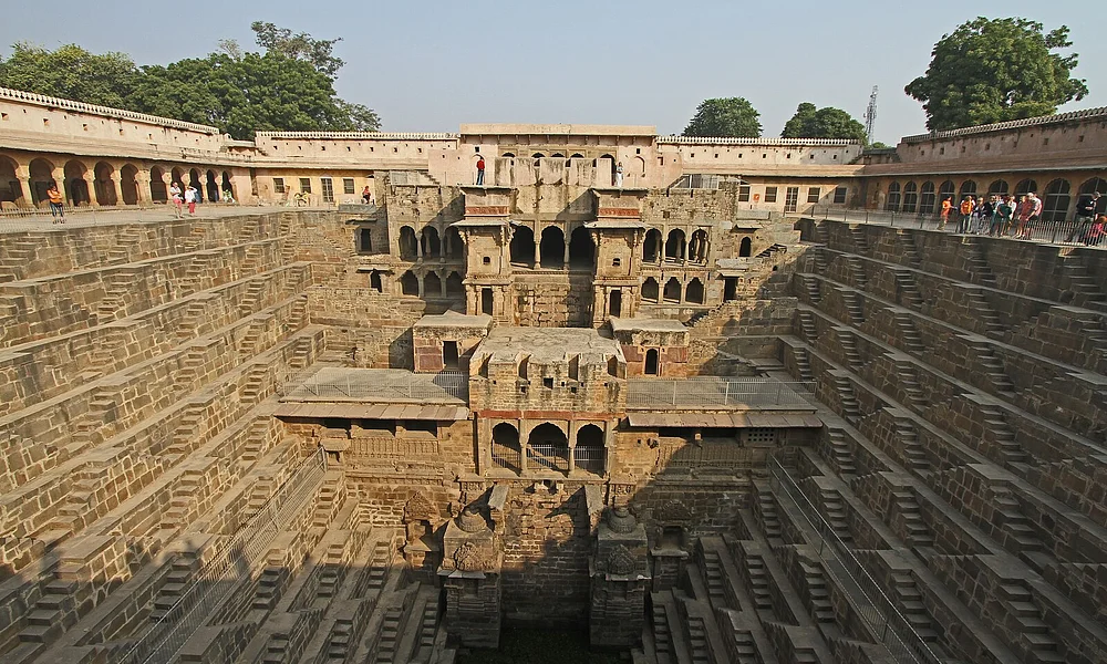 Events & Experiences