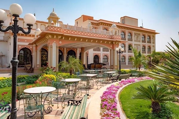 Hotel Basant Vihar Palace