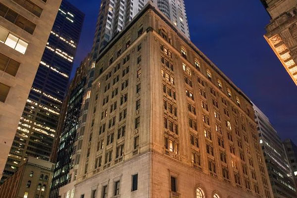 One King West Hotel and Residence