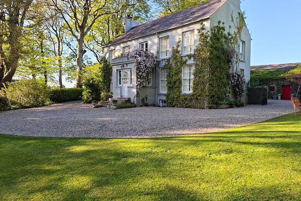 Dromore House