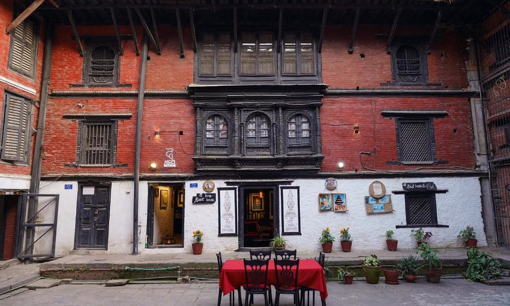 Hira Guest House