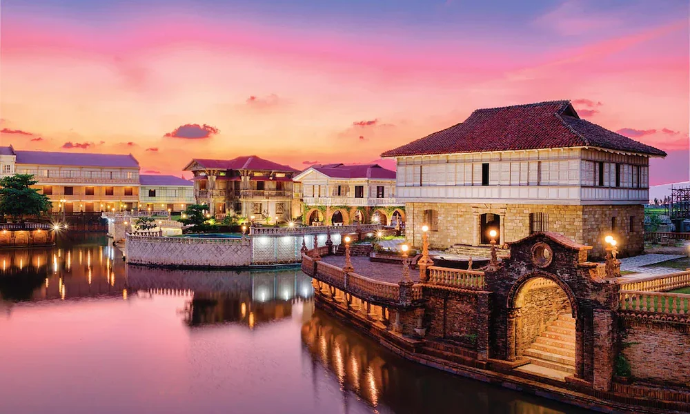 Las Casas Filipinas de Acuzar