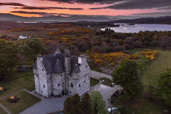 Barcaldine Castle