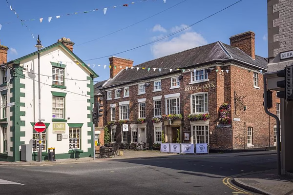 The Royal Oak Hotel