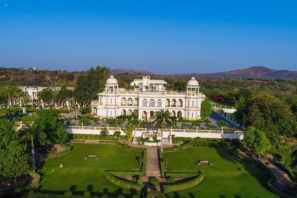 Balaram Palace Resort