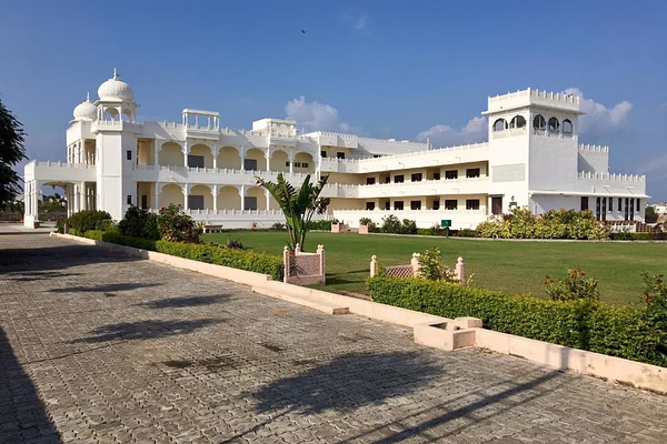 Dowlat Villas Palace-The Heritage